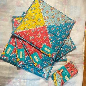 Pioneer woman Rose Ditsy Placemats and Napkins